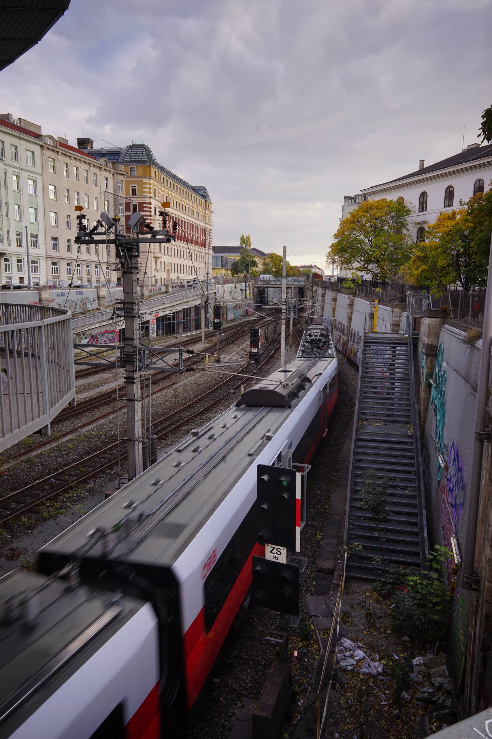 An image of Train.