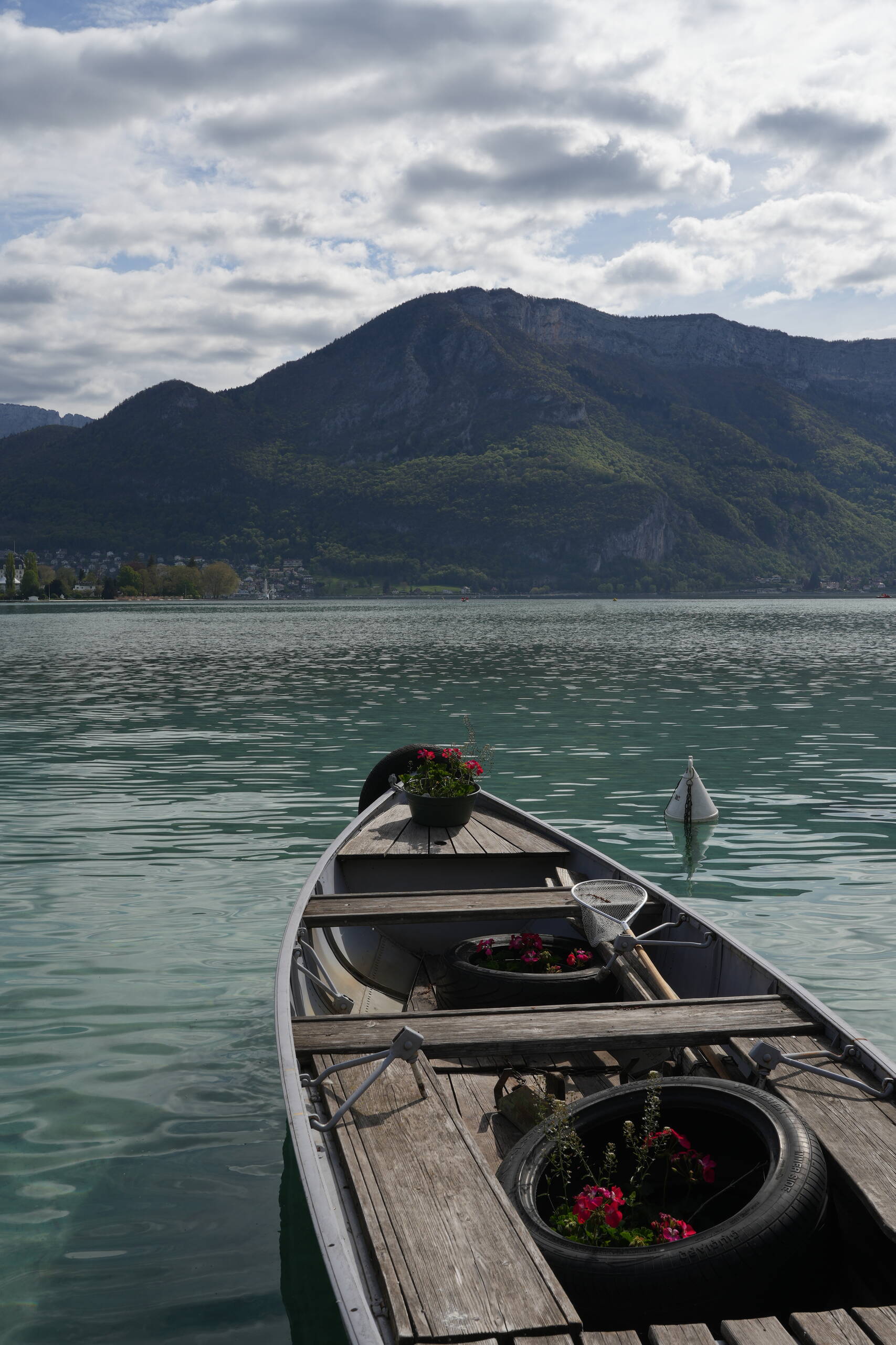 An image of boat.