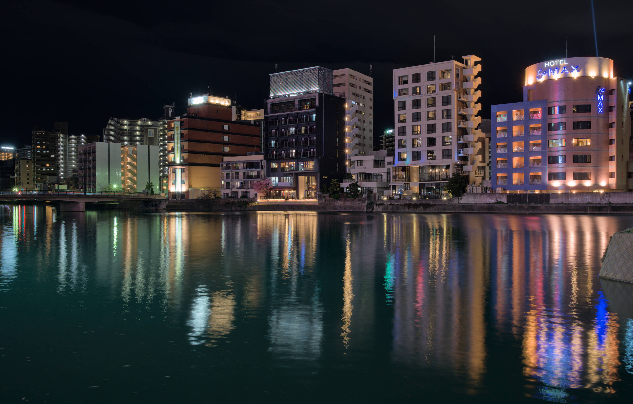 An image of river.