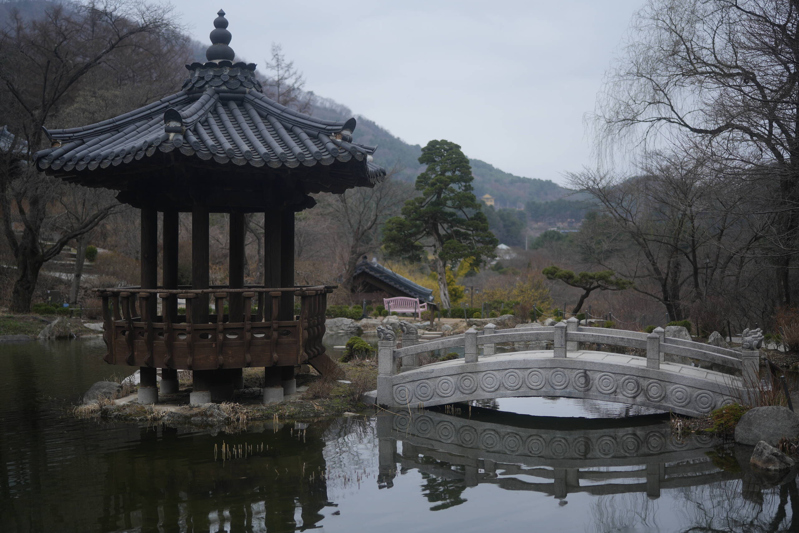 An image of pagoda.