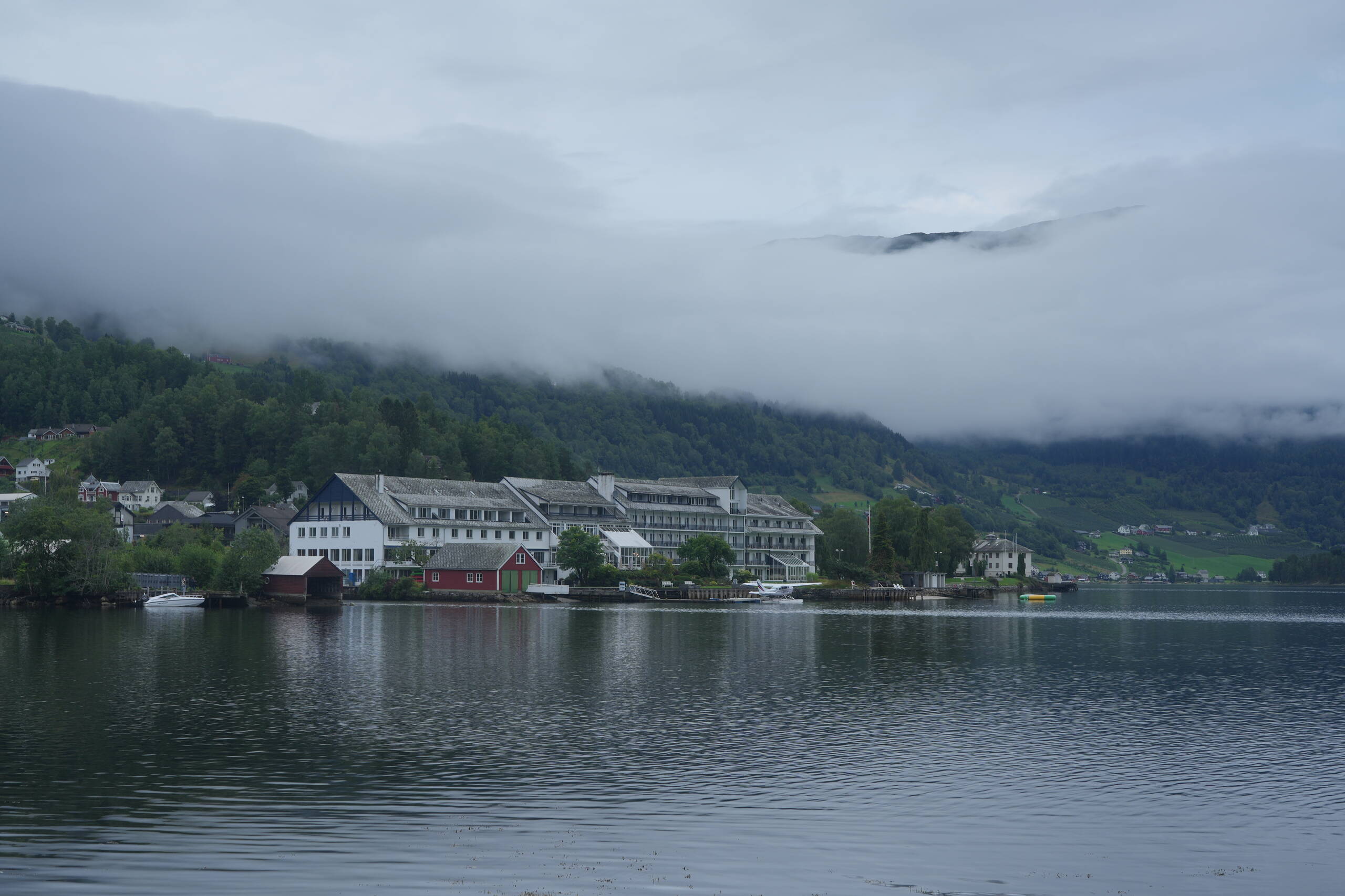 An image of Brakanes.